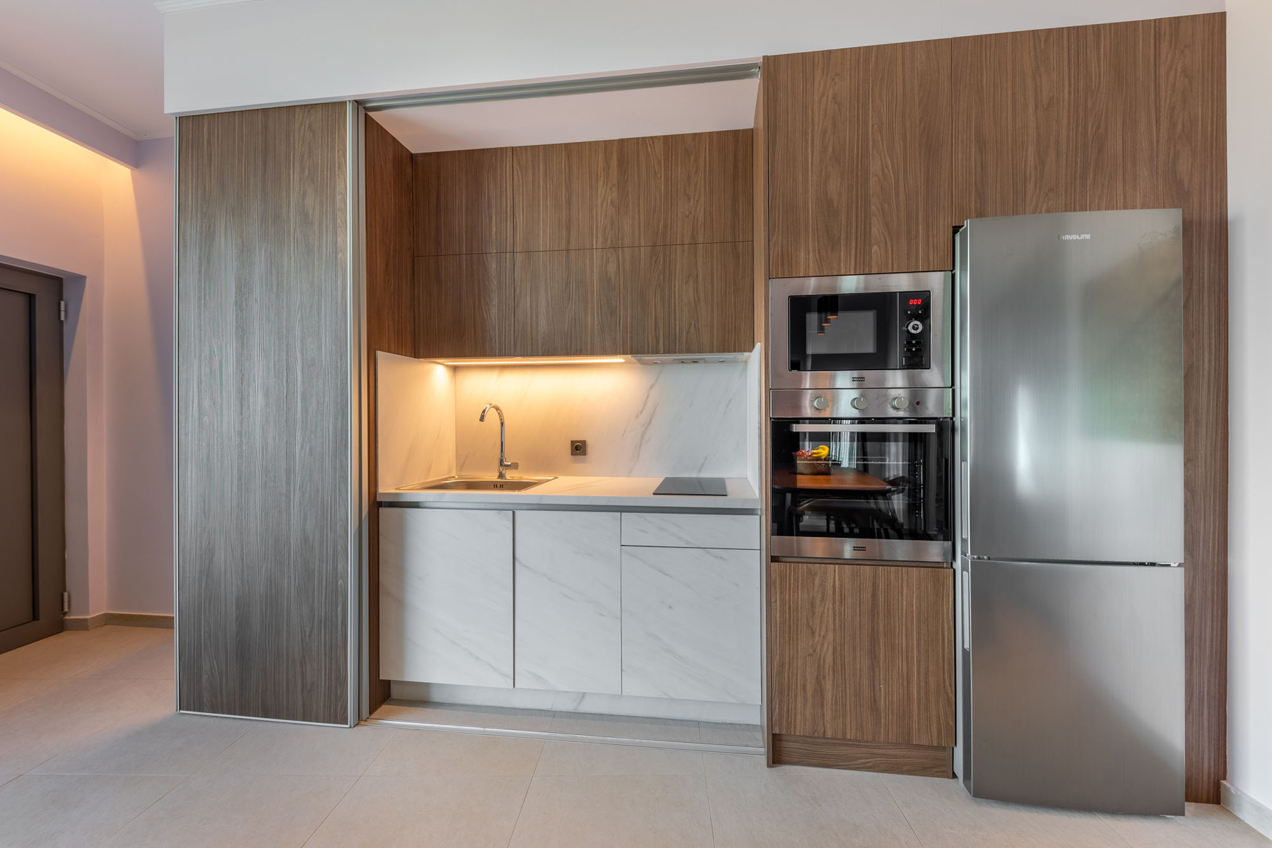 z luxury villa bita lefkada kitchen oven microwave wasgbasin kitchen